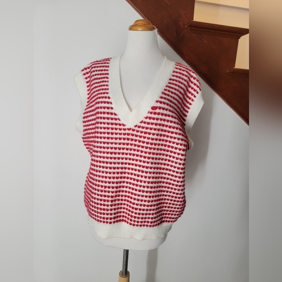 Anthropologie Vest  Tiny Red Heart Sweater One Size - Picture 3 of 8